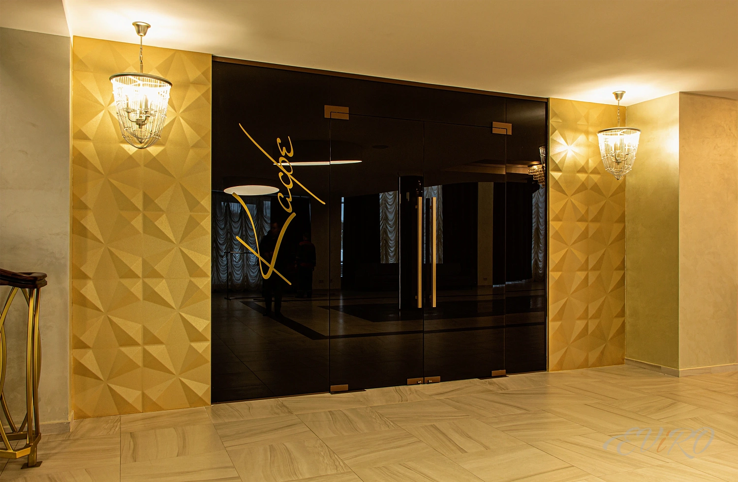 Реконструкция Дворца Культуры Железнодорожников с использованием гипсовых 3D панелей с LED подсветкой